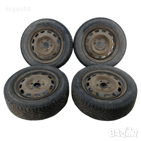 Стоманени джанти 5x114.3 с гуми R15 Nissan Almera Tino (V10) 2000-2006 ID: 157895