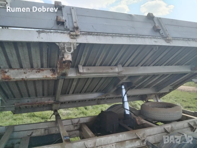 Мерцедес 410 тристранен самосвал , снимка 5 - Бусове и автобуси - 50941017