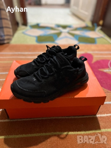 Under Armour UA Charged Assert 9, снимка 2 - Маратонки - 52597159