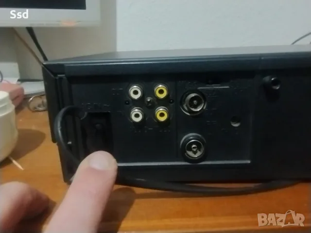 ВИДЕО КАСЕТОФОНИ , снимка 16 - Плейъри, домашно кино, прожектори - 56315117