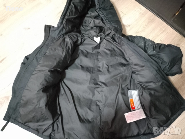 Детско яке Nike, снимка 5 - Детски якета и елеци - 52955210