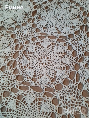 Покривка ръчно плетена , снимка 2 - Покривки за легло - 52576591