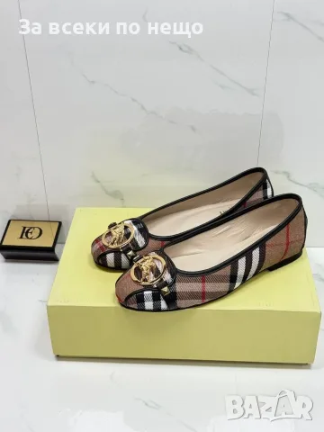 Burberry Дамски Ежедневни Обувки Тип Балерини Със Златна Катарама Бърбъри Код E101, снимка 4 - Дамски ежедневни обувки - 55795527