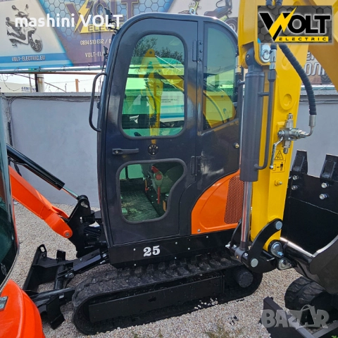 Мини багер NT-E25, 2.5 тона, с кабина и чупеща стрела, снимка 3 - Индустриална техника - 52131833