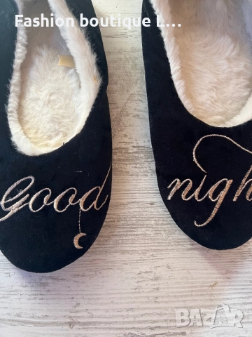 Домашни дамски пухени пантофки тип балеринки в черен цвят с надпис Good Night 🖤, снимка 2 - Пантофи - 52423045