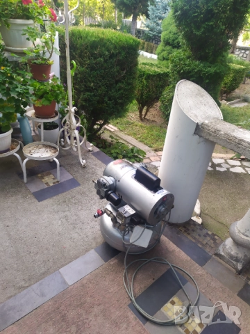 Двуглав безмаслен компресор GAST -4hcj, снимка 6 - Други машини и части - 52966127