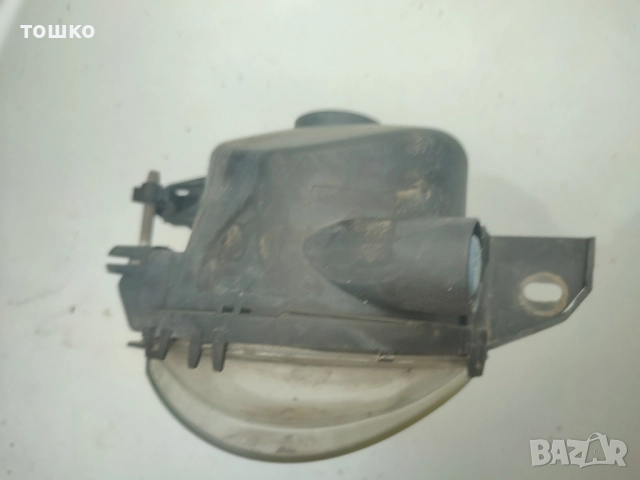 решетки в предна броня и халоген от БМВ Е90/91, снимка 11 - Части - 51586911