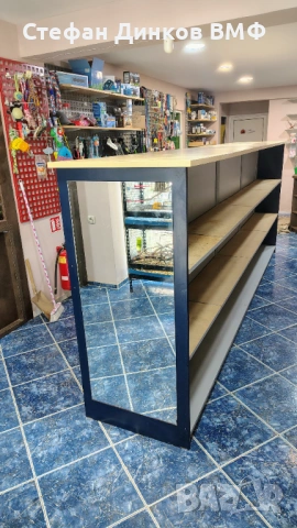 Голям островен търговски регал 3.7 м – масивно дърво, огледала“