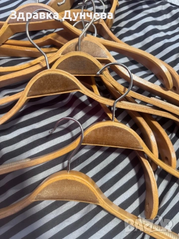 Дървени закачалки, снимка 3 - Оборудване за магазин - 53732669