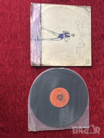 грамофонна плоча на рок групата Deep Purple – компилацията „The Deep Purple Singles A's & B's, снимка 2 - Грамофонни плочи - 55775080
