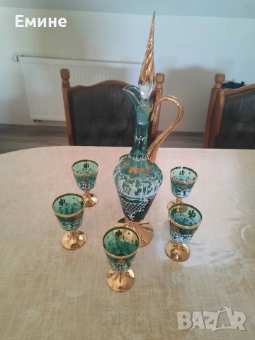 Комплект 6 Чаши и гарафа от Италия ръчно рисувани 