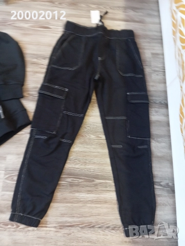 екип суичър с качулка и долнище Нов с етикет , снимка 2 - Спортни дрехи, екипи - 52918115