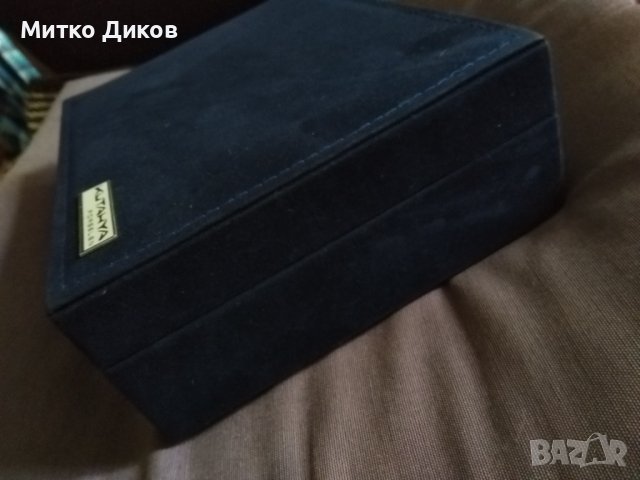 Kutahya марков порцелан маркиран комплект за кафе-две чаши и две чинийки ръчна изработка нов в кутия, снимка 15 - Сервизи - 39031800