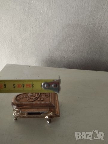 метална кутийка за бижута, снимка 3 - Антикварни и старинни предмети - 41849795
