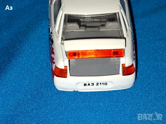 Руски метален модел на кола Лада ВАЗ 2110 Лукойл в мащаб 1:43 Made in Russia, снимка 9 - Колекции - 51955169