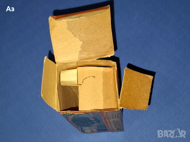 Стар руски метален модел на кола Москвич 408 А1  медицинска помощ - 1:43 Сделано в СССР, снимка 12 - Колекции - 50800667