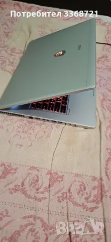 Лаптоп 17", MSI MS-1773, снимка 4 - Лаптопи за работа - 48377586