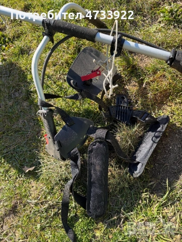 Голям тример за трева, снимка 2 - Моторни триони/резачки - 53756631