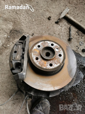 е60 дискове +апарати+главини, снимка 3 - Части - 53660868