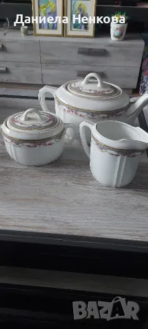 Красив комплект чайник, латиера и захарница, снимка 4 - Сервизи - 48715664