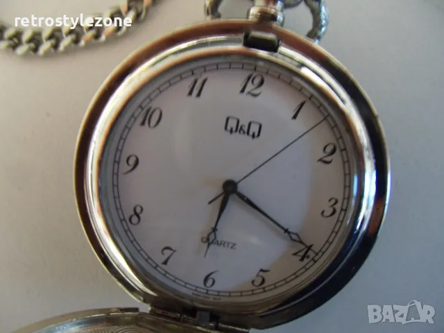 № 7957 джобен часовник  Q&Q   - с капак  - кварцов механизъм  - работещ  - с кюстек, снимка 3 - Джобни - 49636768