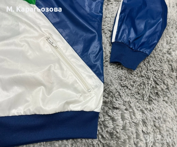 Уникална и рядка ветровка Adidas, Размер L, снимка 6 - Спортни дрехи, екипи - 52383188