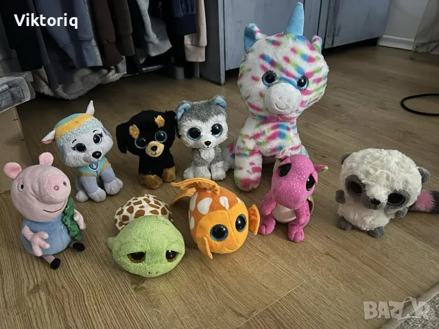 лот от плюшени играчки