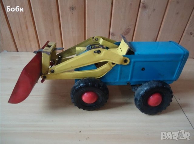 Стара Рядка Руска Метална Голяма Играчка Трактор Фадрома СССР , снимка 3 - Колекции - 44207861