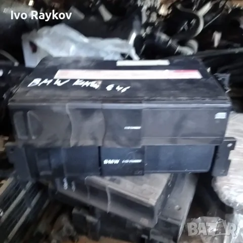 BMW 3 E46 CD/DVD changer 8364931 65.12-6 908 949 8364931 65.12-6 908 949, снимка 2 - Части - 47998333