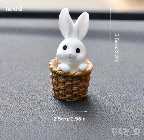 4 бр зайче зайчета заек в кошница морков пластмасови PVC фигурки топер за игра и украса торта макети, снимка 2 - Фигурки - 51111619