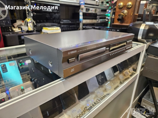 CD Player Yamaha CDX-396 Titan С оригинално дистанционно. В отлично техническо и визуално състояние., снимка 6 - Декове - 52810218