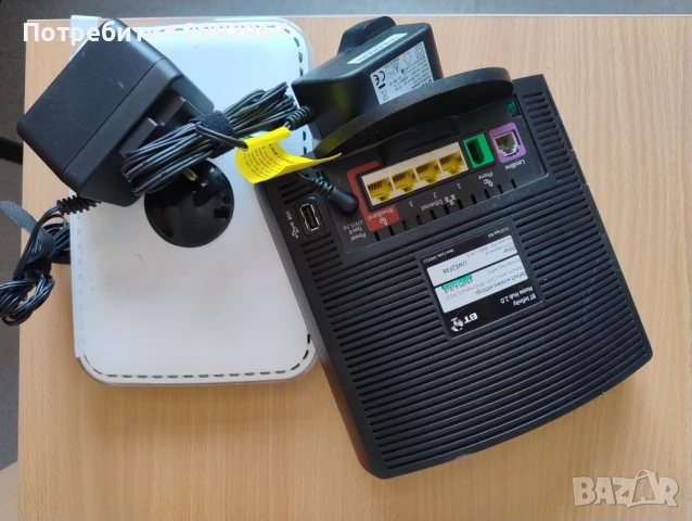 2 бр. Работещи Wi-Fi рутери - BT Home Hub 2.0  и Netgear DG834PN
