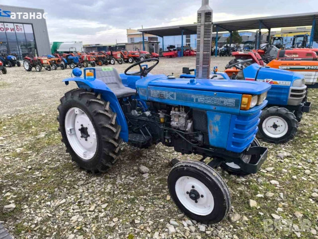 Японски трактор , снимка 2 - Селскостопанска техника - 53240515