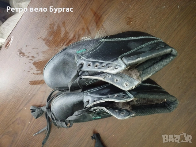 Нови обувки без пластина номер 39