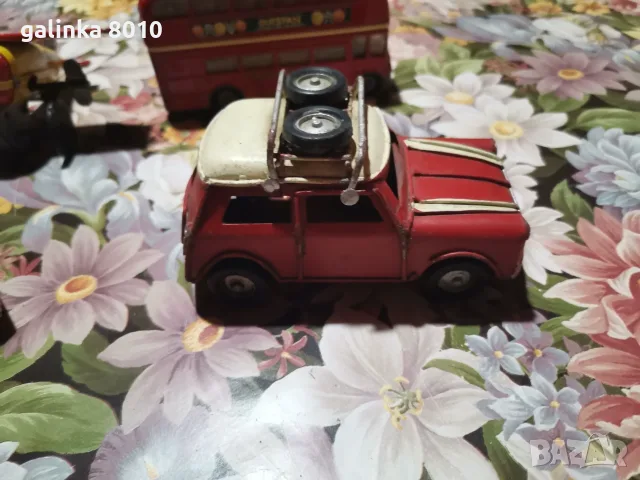 Стари метални играчки, снимка 7 - Антикварни и старинни предмети - 56274894