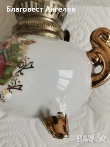 Порцеланова газена лампа с дефект, снимка 6 - Антикварни и старинни предмети - 49877202
