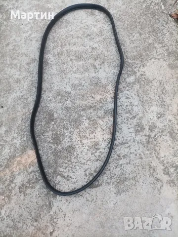 Уплътнение на предна дясна врата ( което е към самото купе ) за Киа Соренто , снимка 2 - Части - 47819762