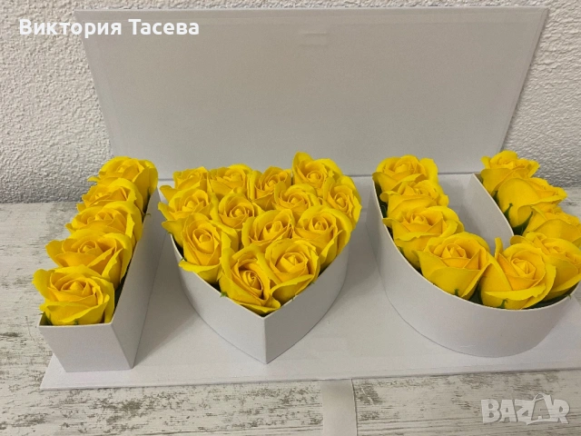 Подаръчна кутия със сапунени рози , снимка 2 - Романтични подаръци - 53273669