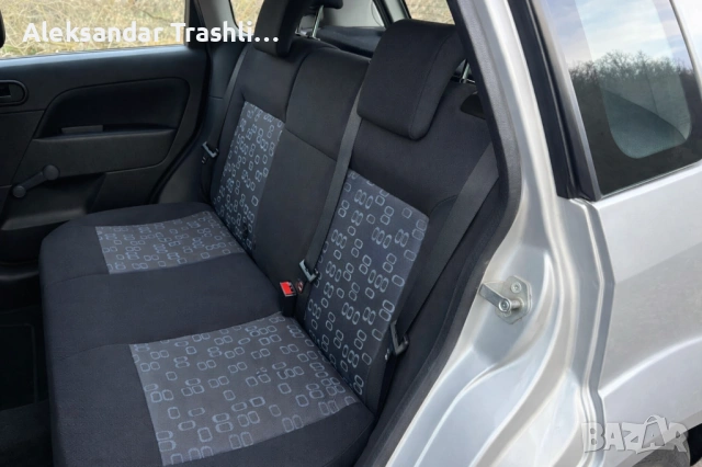 Ford Fiesta 2005 г. 1.25 бензин/втечнен газ – 75 к.с. – Евро 4, снимка 6 - Автомобили и джипове - 53801600