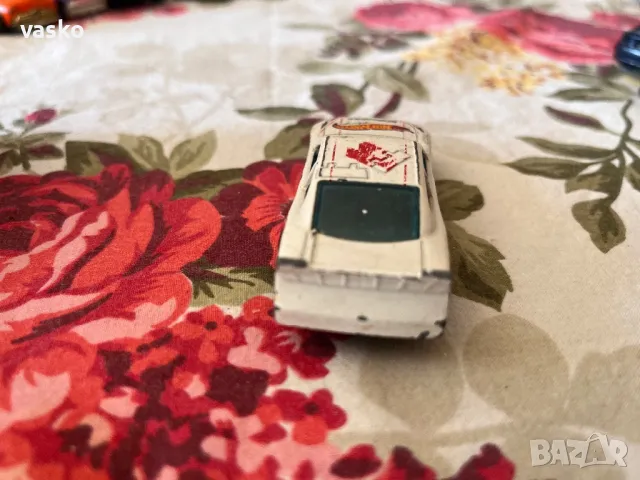 Hot wheels -интересен, снимка 4 - Колекции - 49372418