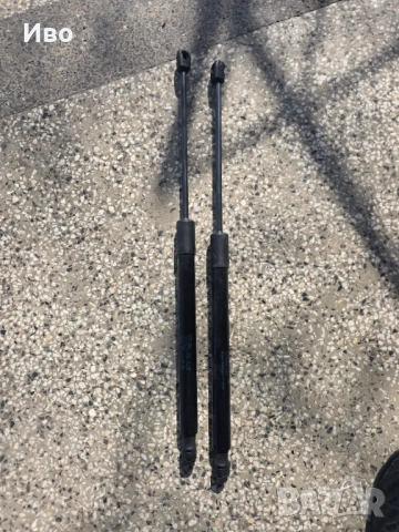 Амортисьори За багажник Ауди Q3, Audi q3 amortisiori za bagajnik