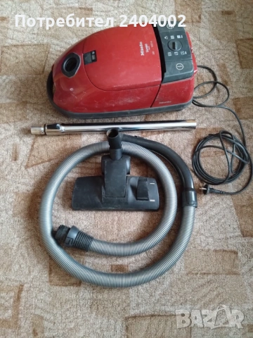 Прахосмукачка Miele Tango Plus 1800W, снимка 2 - Прахосмукачки - 53051576