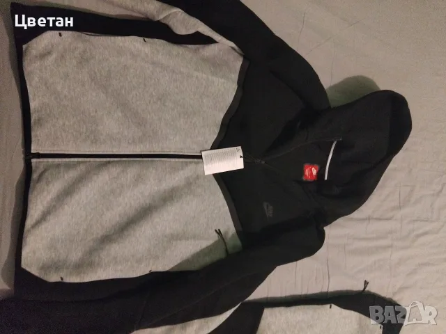 нов анцинг Nike xl комплект, снимка 4 - Спортни дрехи, екипи - 56399323