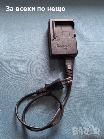 Оригинално зарядно за цифров фотоапарат Panasonic Lumix DE-A92A за батерия 