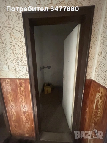 Продавам двустаен разширен апартамент в кв. Запад, снимка 3 - Апартаменти - 53817056