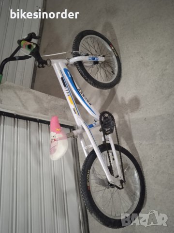 Детски BMX 18" ROCKET, снимка 5 - Велосипеди - 41827289