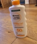 Нов SPF50+ Слънцезащитен лосион 400ml Водоустойчив Невидим финиш Garnier, снимка 1