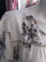 СУПЕРТЪНИЧКА бяла блуза с къдрички и дантела на раменете , снимка 4