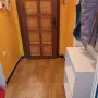 Дава се обзаведен апартамент, снимка 1