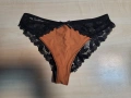 Секси бикини с дантела и лъскава материя отпред, снимка 5